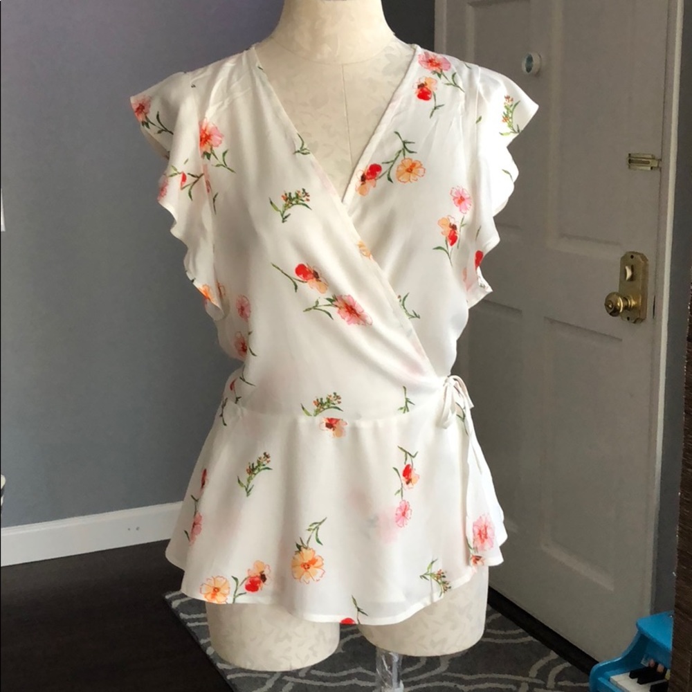 One ❤️ Clothing Wrap Style Top